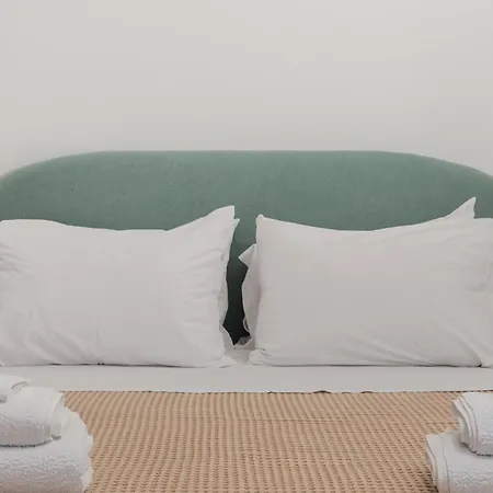 Luaz Naxian Living 2 *